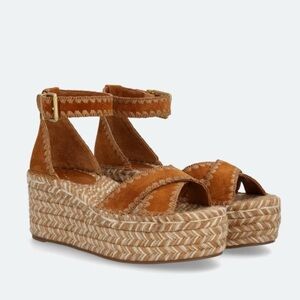 Vince Camaro Treyenn golden walnut wedge